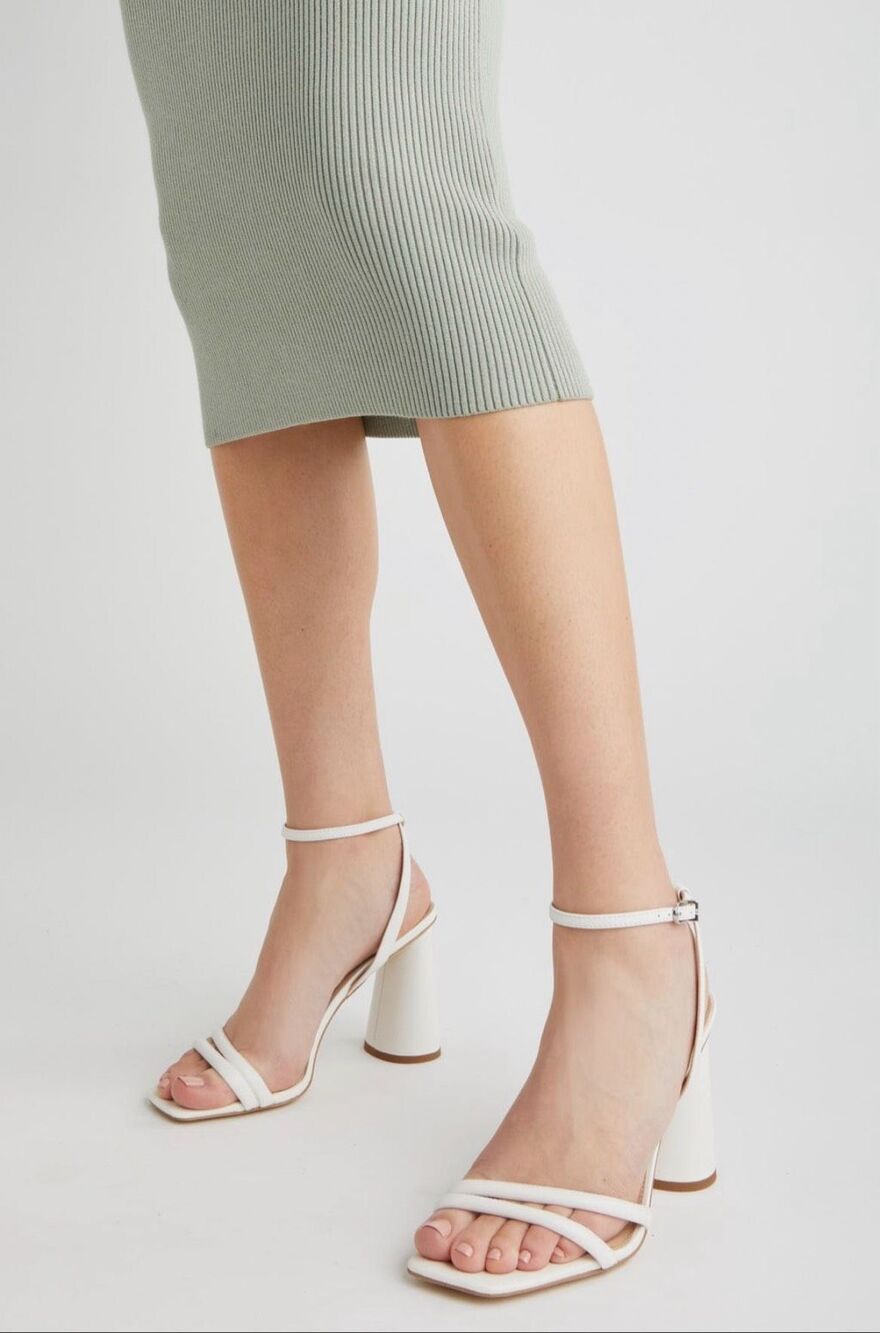 Sam Edelman Kia Strappy Sandal M NWT